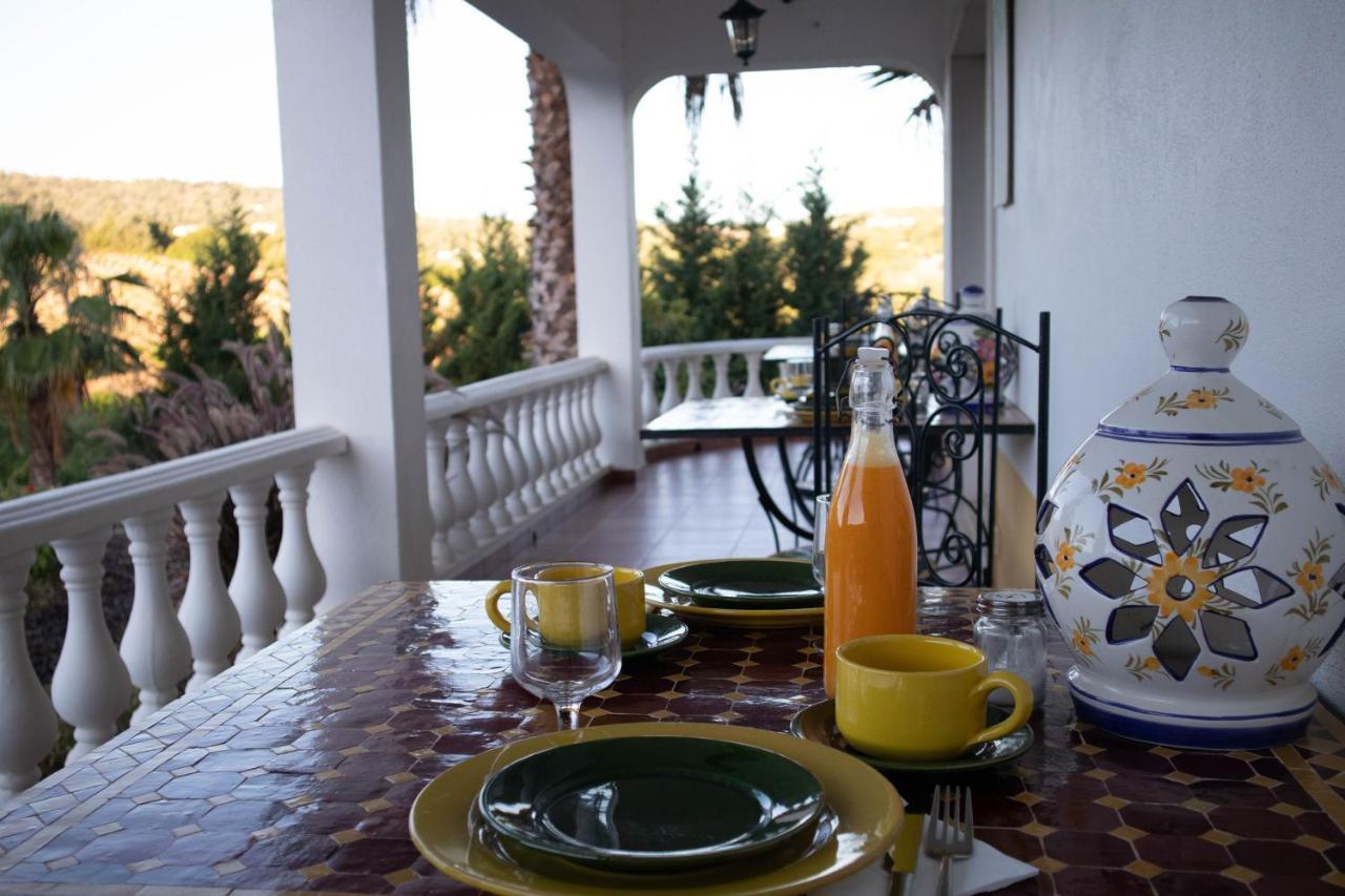 B&B Entrecolinas Paderne  Exterior photo
